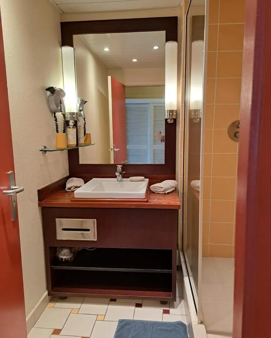 Grand Studio Vue Mer, Acces Plage, Le Gosier Guadalupe